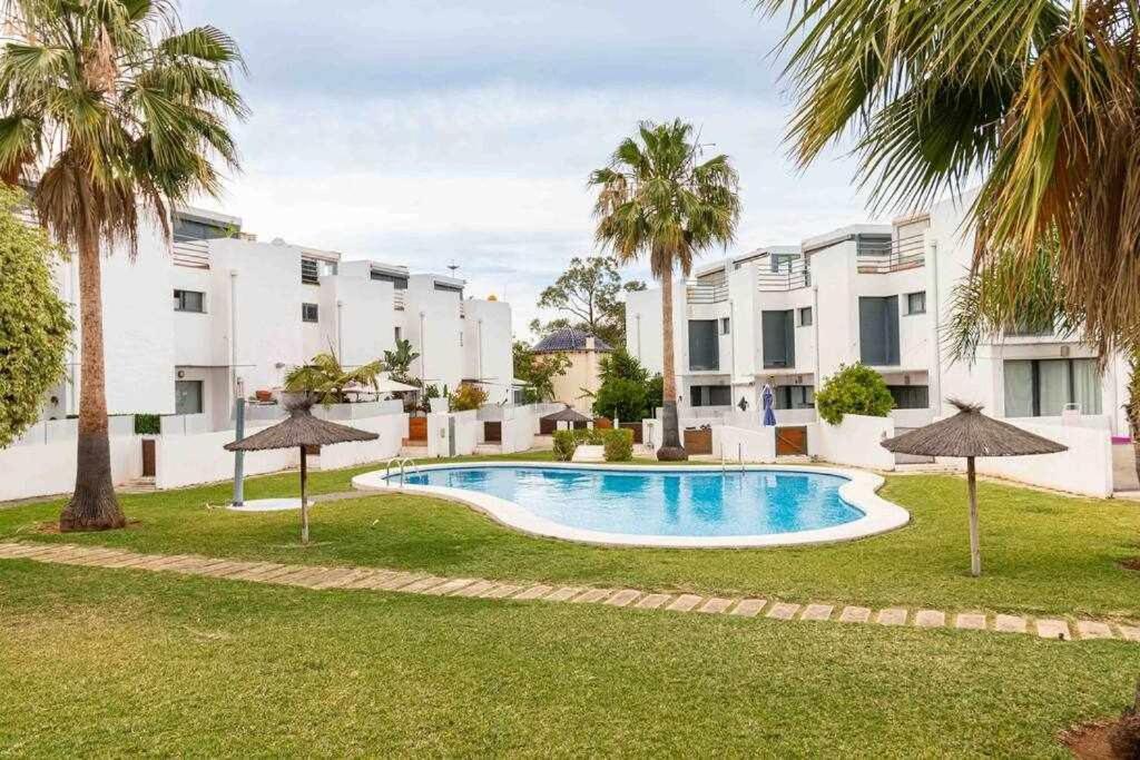 Apartamento Moderno Tranquilo Con Piscina Y Jardin Денія Екстер'єр фото